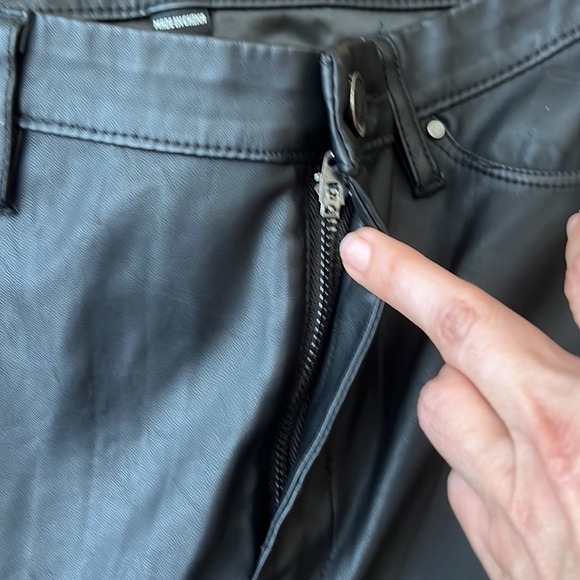 BLANKNYC Women's The Principle Mid Rise Vegan Leather Skinny Pants - Picture 10 of 15